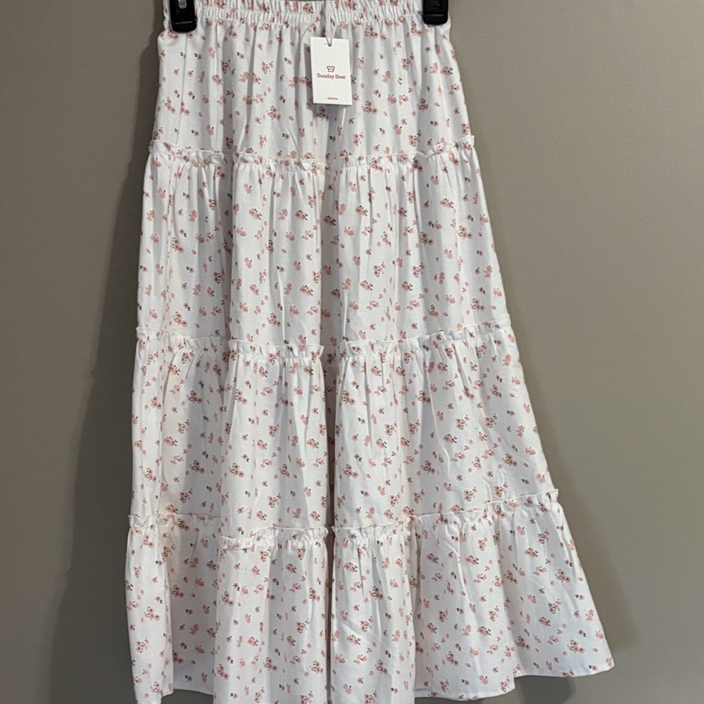 Aritzia White Floral A-Line Skirt